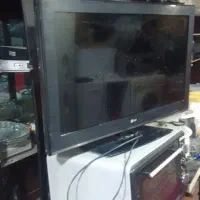 تلویزیون ال جی ۳۲ پنل شکسته