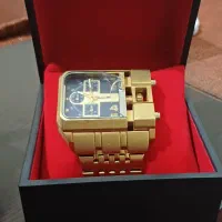 ساعت سه موتوره اینو یکتا