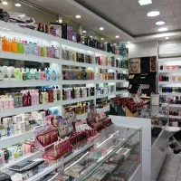تراکت پخش کن خانم یا آقا