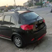 کوییک پارس خودروی مشکی قرمز مدل ۱۴۰۰