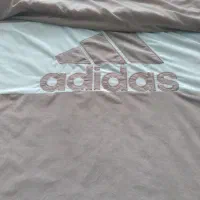 رو تختی مارک آدیداس