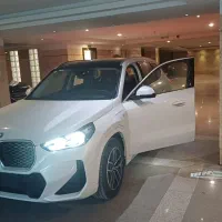 بی ام و ix1 با کیت M برقی 2025 سفید فول کامل