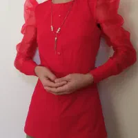 یه تعداد لباس دخترانه و پسرانه حوله تن پوش