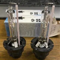 لامپ زنون پایه d2s جنرال الکتریک و فیلیپس اصل|قطعات یدکی و لوازم جانبی|شیراز, فرهنگ شهر|دیوار