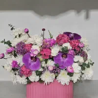 باکس گل مخصوص عید دیدنی کد ۱۱۹۵ گلاریس