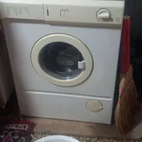 لباسشویی مارک ارج نو و سالم سالم بدون هیچ مشکلی