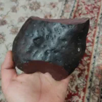 شهاب سنگ سنگی با پوسته سوخته