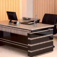دستیار و منشی خانم/ کارمند اداری