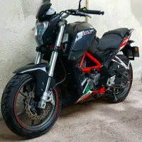 بنلی ۲۵۰ مدل ۹۶ وارداتی