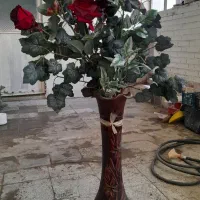 گلهای مصنوعی با گلدان