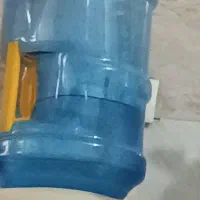 فروشنده مغازه آب تصفیه