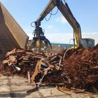 خرید وفروش ضایعات با تخریب ساختمان