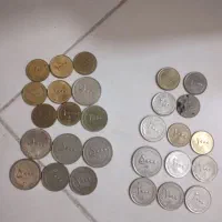 تعدادی سکه قدیمی