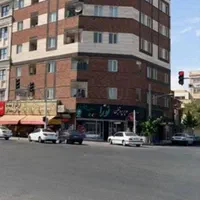 آپارتمان ۱۲۵ متری، موقعیت اداری تجاری