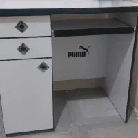 میز تحریر یا کامپیوتر