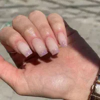 تخفیف ویژه ترمیم ناخن ۳۸۰