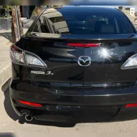 مزدا ۳تیپ ۴ مدل ۹۸ مشکی|خودرو سواری و وانت|کاشان, امیرکبیر|دیوار