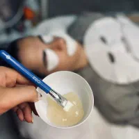 آموزش حرفه ای فیشیال و استخدام در مجموعه ما|خدمات آرایشگری و زیبایی|مشهد, طلاب|دیوار