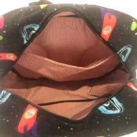 کوله‌پشتی|کیف، کفش، کمربند|رشت, کوی یخ|دیوار