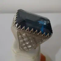 انگشتر توپاز