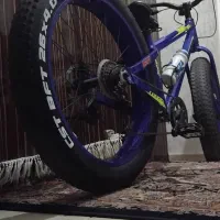 دوچرخه لاستیک پهن|دوچرخه، اسکیت، اسکوتر|پرند, فاز ۵|دیوار