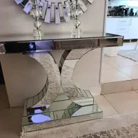 آیینه و‌کنسول
