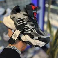 کتونی بالنسیاگا (آدیداس دیلاگس)|کیف، کفش، کمربند|قم, امامزاده ابراهیم|دیوار