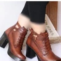 نیم بوت زنانه