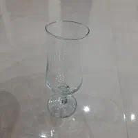 لیوان پایه دار