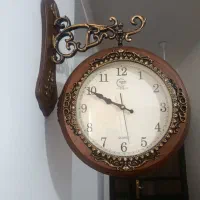 ساعت دیواری دو طرفه ولوسترسه میلیون و هشتصد