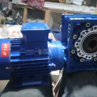 دینام نیم اسب باگیربکس حلزونی