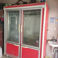 یخچال ویترینی