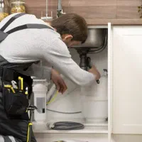 نصب شیرآلات،آبگرمکن و لوله کشی