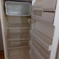 یخچال و فریزر کار کرده ولی سالم موتور عالی