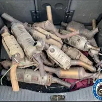 کاتالیزور وخاک