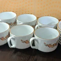 سرویس فنجان و نعلبکی با قندان زرین