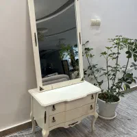 آینه و کنسول