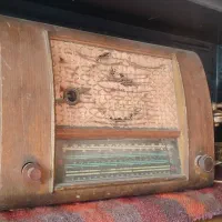 حدود 25تا تلویزیون و رادیو عتیقه ارسال از اصفهان|کلکسیون اشیاء عتیقه|اهواز, نادری|دیوار