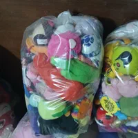 عروسک درجه یک|اسباب‌‌بازی|بندر گناوه, |دیوار