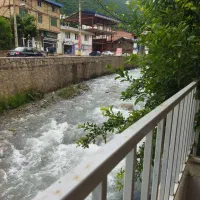 ویلای تمیز با آلاچیق وحیاط مستقل کنار رودخانه