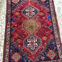 فرش دستباف ۱۰۰ ساله