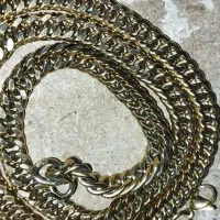 زنجیر رنگ ثابت و یک دونه حلقه گوچی