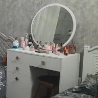میز آرایش سفید ام دی اف