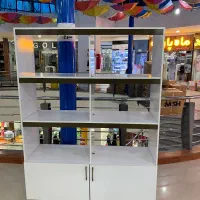 ویترین مغازه