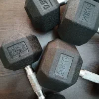 دمبل ۶ ضلعی