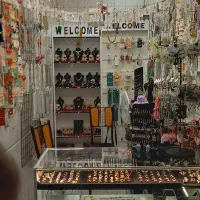 فروشگاه اکسسوری و بدلیجات رویال گالری|بدلیجات|بروجرد, |دیوار