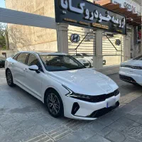 Kia K5 کیا