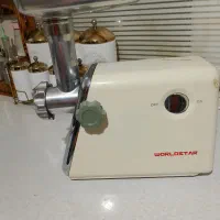 چرخ گوشت قدیمی سالم سفید نقره ای|خردکن، آسیاب، غذاساز|تربت جام, علوی|دیوار