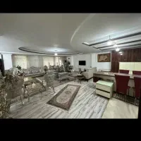 آپارتمان /نورگیر / سه خواب / دنج