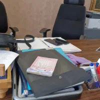 یک کادر دفتری